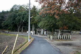 マウスクリックで拡大/縮小します