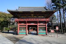 マウスクリックで拡大/縮小します