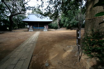 マウスクリックで拡大/縮小します