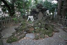 マウスクリックで拡大/縮小します