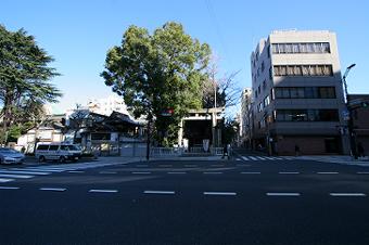 マウスクリックで拡大/縮小します