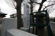 マウスクリックで拡大/縮小します