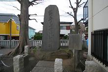 マウスクリックで拡大/縮小します