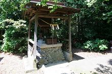 マウスクリックで拡大/縮小します