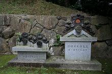 マウスクリックで拡大/縮小します