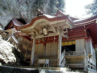 マウスクリックで拡大/縮小します