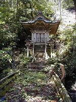 マウスクリックで拡大/縮小します