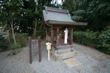 マウスクリックで拡大/縮小します