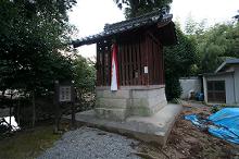 マウスクリックで拡大/縮小します