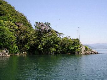 マウスクリックで拡大/縮小します