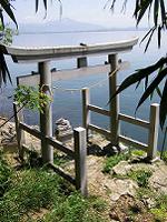 マウスクリックで拡大/縮小します