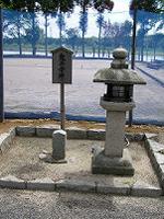 マウスクリックで拡大/縮小します