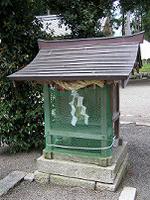 マウスクリックで拡大/縮小します