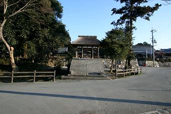 マウスクリックで拡大/縮小します