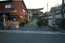 マウスクリックで拡大/縮小します