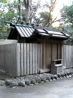 マウスクリックで拡大/縮小します