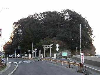 マウスクリックで拡大/縮小します