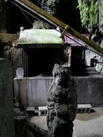 マウスクリックで拡大/縮小します