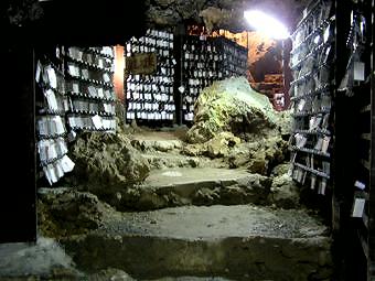 マウスクリックで拡大/縮小します