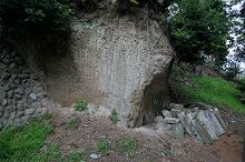 マウスクリックで拡大/縮小します