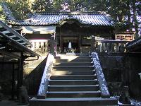 マウスクリックで拡大/縮小します