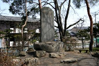 マウスクリックで拡大/縮小します