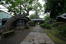 マウスクリックで拡大/縮小します