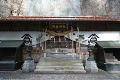 マウスクリックで拡大/縮小します