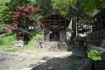 マウスクリックで拡大/縮小します