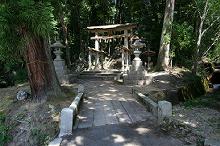 マウスクリックで拡大/縮小します