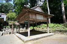 マウスクリックで拡大/縮小します