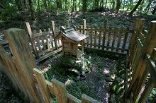 マウスクリックで拡大/縮小します