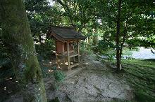 マウスクリックで拡大/縮小します