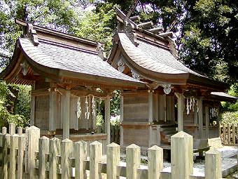 マウスクリックで拡大/縮小します