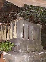 マウスクリックで拡大/縮小します