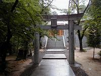 マウスクリックで拡大/縮小します