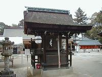 マウスクリックで拡大/縮小します