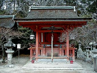 マウスクリックで拡大/縮小します