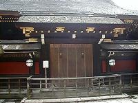 マウスクリックで拡大/縮小します