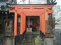 マウスクリックで拡大/縮小します