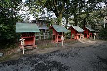 マウスクリックで拡大/縮小します