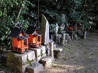 マウスクリックで拡大/縮小します