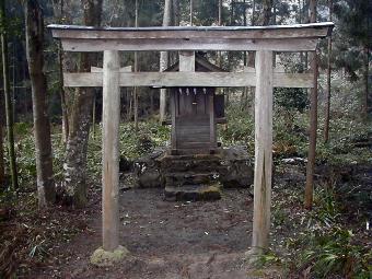 マウスクリックで拡大/縮小します