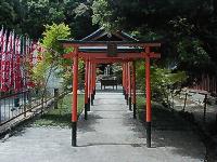 マウスクリックで拡大/縮小します